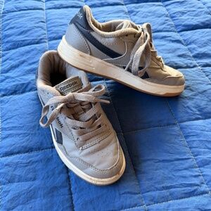 Kid’s Reebok Grey Sneakers